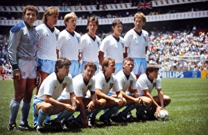England line up before facing Argentina at the 1986 World Cup England line up before facing Argentina at the 1986 World Cup