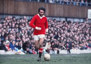 George Best Prints: George Best Print - Manchester United Football 1971/72