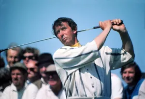 Colorsport Images Prints: Joe Carr