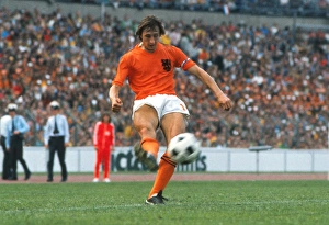 Johan Cruyff crosses the ball at the 1974 World Cup Johan Cruyff crosses the ball at the 1974 World Cup