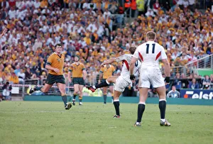 Jonny Wilkinson strikes the World Cup-winning drop goal Jonny Wilkinson strikes the World Cup-winning drop goal
