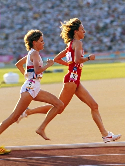 Mary Decker and Zola Budd - 3000m final at the 1984 Los Angeles Olympics Mary Decker and Zola Budd - 3000m final at the 1984 Los Angeles Olympics