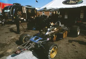 Cars And Bike Prints: 1973 British Grand Prix Print: John Player Special Team Lotus Garage