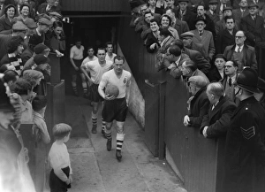Nat Lofthouse leads Bolton out at Burnden Park in 1958 Nat Lofthouse leads Bolton out at Burnden Park in 1958