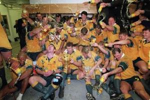 Rugby World Cup Prints: The Australia team celebrate victory after the 1999 Rugby World Cup Print