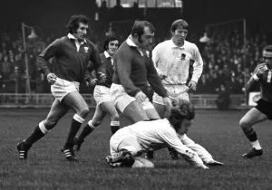 Gareth Edwards a true legend: 1973 Wales vs England Rugby Print at Cardiff Arms Park