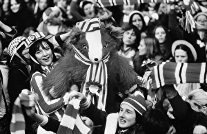 Sunderland fans with a giant teddy bear during the 1973 FA Cup homecoming to Roker Park Sunderland fans with a giant teddy bear during the 1973 FA Cup homecoming to Roker Park