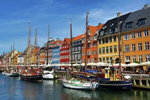 Copenhagen denmark/coloured houses boats nyhavn quay copenhagen Copenhagen denmark/coloured houses boats nyhavn quay copenhagen