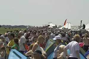 Images Dated 1st July 2006: Crowds at Waddington airshow 2006