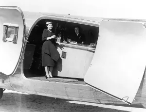 Vintage Aircraft Design Prints: DC3 bar
