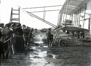 Old Airplane Photographs Prints: Flight, SUP010068