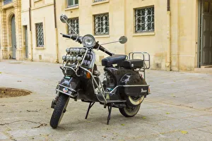 1950s Classic Vespa motor bike, Paris, France 1950s Classic Vespa motor bike, Paris, France