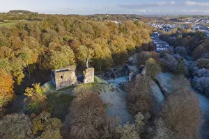 Aerial view of Okehampton Castle on a frosty autumn morning, Okehamton, Devon, England Aerial view of Okehampton Castle on a frosty autumn morning, Okehamton, Devon, England