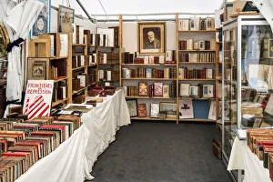 Antiques market in Saint-Germain, Paris, France Antiques market in Saint-Germain, Paris, France