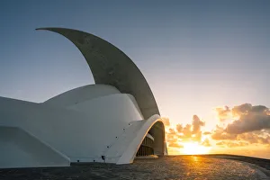 Auditorio de Tenerife at sunrise. Santa Cruz de Tenerife, Tenerife, Canary Islands, Spain Auditorio de Tenerife at sunrise. Santa Cruz de Tenerife, Tenerife, Canary Islands, Spain