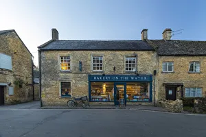Bakery, Stow-on-the-Wold, the Cotswolds, Gloucestershire, England, UK Bakery, Stow-on-the-Wold, the Cotswolds, Gloucestershire, England, UK
