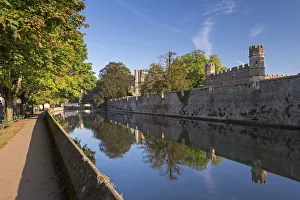 The Bishops Palace and moat in the cathedral city of Wells, Somerset, England The Bishops Palace and moat in the cathedral city of Wells, Somerset, England