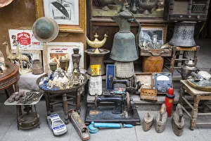 Bric-a-brac for sale, Khan el-Khalili bazaar (Souk), Cairo, Egypt Bric-a-brac for sale, Khan el-Khalili bazaar (Souk), Cairo, Egypt