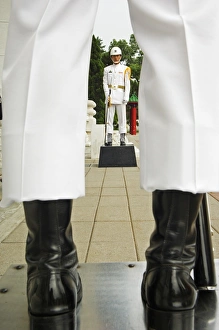 Images Dated 2005 November: Taipei Martyrs Shrine Changing of the Guards Print