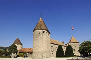 Chateau de Rolle, Lausanne, Lake Geneva, Switzerland Chateau de Rolle, Lausanne, Lake Geneva, Switzerland