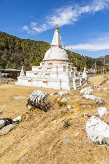 Chendebji Chorten, Trongsa District, Bhutan Chendebji Chorten, Trongsa District, Bhutan