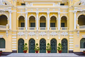 Colonial facade of Ho Chi Minh City Hall (Ho Chi Minh City Peoples Committee) Colonial facade of Ho Chi Minh City Hall (Ho Chi Minh City Peoples Committee)