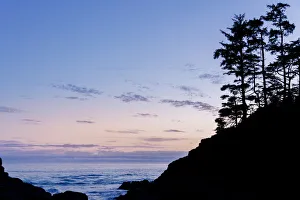 Cox Bay beach at sunset, Tofino, British Columbia, Vancouver Island, Canada Cox Bay beach at sunset, Tofino, British Columbia, Vancouver Island, Canada