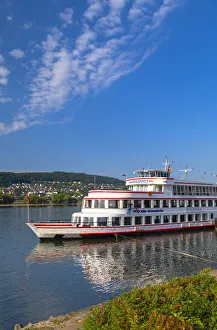 Cruise boat on River Rhine, Rudesheim, Rhineland-Palatinate, Germany Cruise boat on River Rhine, Rudesheim, Rhineland-Palatinate, Germany