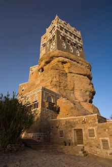 Dar Al Hajar (the Rock Palace), Wadi Dhar, Yemen Dar Al Hajar (the Rock Palace), Wadi Dhar, Yemen