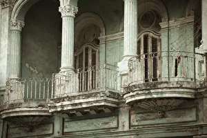 Decaying building on the Paseo del Prado, Havana, Cuba Decaying building on the Paseo del Prado, Havana, Cuba