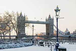 England, London, Southwark, Tower Bridge in the Snow England, London, Southwark, Tower Bridge in the Snow