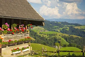 Farmhouse/chalet, Emmental Valley, Berner Oberland, Switzerland Farmhouse/chalet, Emmental Valley, Berner Oberland, Switzerland