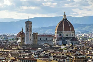 Florence Cathedral (Duomo di Firenze) and buildings in the old town, Florence (Firenze) Florence Cathedral (Duomo di Firenze) and buildings in the old town, Florence (Firenze)