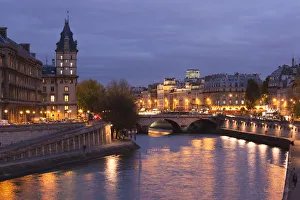 France, Paris, Seine River by the Ile de la Cite, dusk France, Paris, Seine River by the Ile de la Cite, dusk