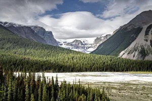Glacier and green landscape, Icefields Parkway, Canada Glacier and green landscape, Icefields Parkway, Canada