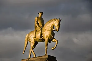 The golden equestrian statue of Ataturk at Kayseri. Anatolia, Turkey, Asia The golden equestrian statue of Ataturk at Kayseri. Anatolia, Turkey, Asia