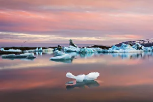 Jokulsarlon glacier lagoon, East Iceland Jokulsarlon glacier lagoon, East Iceland