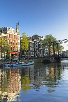 Kloveniersburgwal canal, Amsterdam, Netherlands Kloveniersburgwal canal, Amsterdam, Netherlands