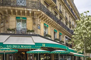 Les Deux Magots, Boulevard St Germain, Rive Gauche, Paris, France Les Deux Magots, Boulevard St Germain, Rive Gauche, Paris, France