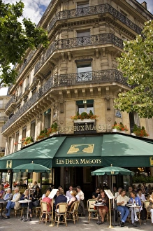 Les Deux Magots Restaurant, Paris, France Les Deux Magots Restaurant, Paris, France
