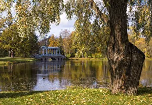 Marble Bridge reflected in the Great Pond, Catherine Park, Pushkin (Tsarskoye Selo) Marble Bridge reflected in the Great Pond, Catherine Park, Pushkin (Tsarskoye Selo)