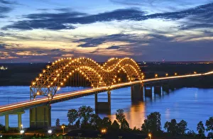 Memphis, Tennessee, Mississippi River, Hernand De Soto Bridge, Connection Between Memphis, Tennessee, Mississippi River, Hernand De Soto Bridge, Connection Between