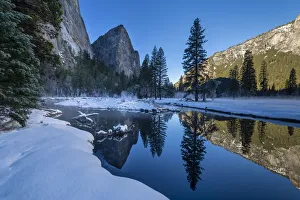 American National Parks USA Prints: Merced River Reflections in Winter, Yosemite National Park, California, USA