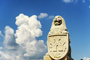 A mighty lion guards the Tsarevets fortress entrance. Veliko Tarnovo, Bulgaria A mighty lion guards the Tsarevets fortress entrance. Veliko Tarnovo, Bulgaria