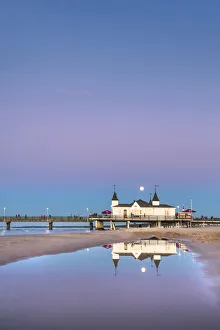 Full moon above the pier, Ahlbeck, Usedom island, Mecklenburg-Western Pomerania, Germany Full moon above the pier, Ahlbeck, Usedom island, Mecklenburg-Western Pomerania, Germany