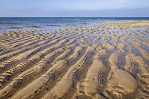 Jahreszeiten In Deutschland Prints: Mudflat landscape on the Ellenbogen Peninsula, Sylt, Schleswig-Holstein, Germany