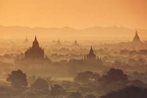 Myanmar (Burma), Temples of Bagan (Unesco world Heritage Site) Myanmar (Burma), Temples of Bagan (Unesco world Heritage Site)