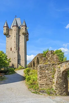 Nassau castle, Nassau, Lahn valley, Rhineland-Palatinate, Germany Nassau castle, Nassau, Lahn valley, Rhineland-Palatinate, Germany