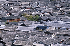 Traditional Chinese Buildings Prints: Old Town / Ancient Rooftops