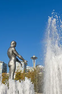 Olympic Sculpture Park and space needle, Seattle Washington, USA Olympic Sculpture Park and space needle, Seattle Washington, USA